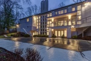 7077 Meeker Commons Ln belonging to Metropolis LLC