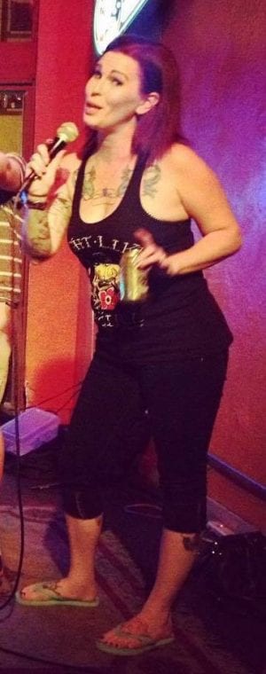 Jen Woodward singing at Blind Bobs